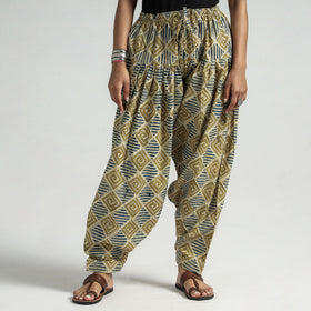 Buy Kalamkari Block Printed Cotton Elasticated Salwar Online at iTokri.com