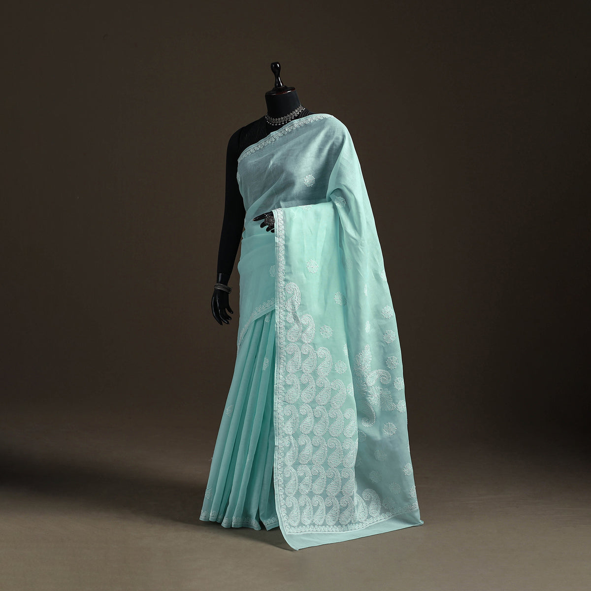 Hand Embroidered Terivoile Cotton Lucknowi Chikankari Saree 20