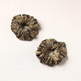 Handmade Fabart Rubber Band/Scrunchies (Set of 2) 44