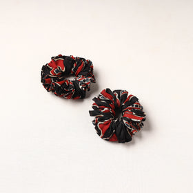 Handmade Fabart Rubber Band/Scrunchies (Set of 2) 45