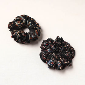 Handmade Fabart Rubber Band/Scrunchies (Set of 2) 48