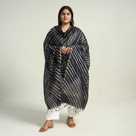 Black Traditional Tie & Dye Chanderi Silk Leheriya Dupatta