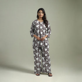 Sanganeri Floral Printed Cotton Night Suit for Women 05