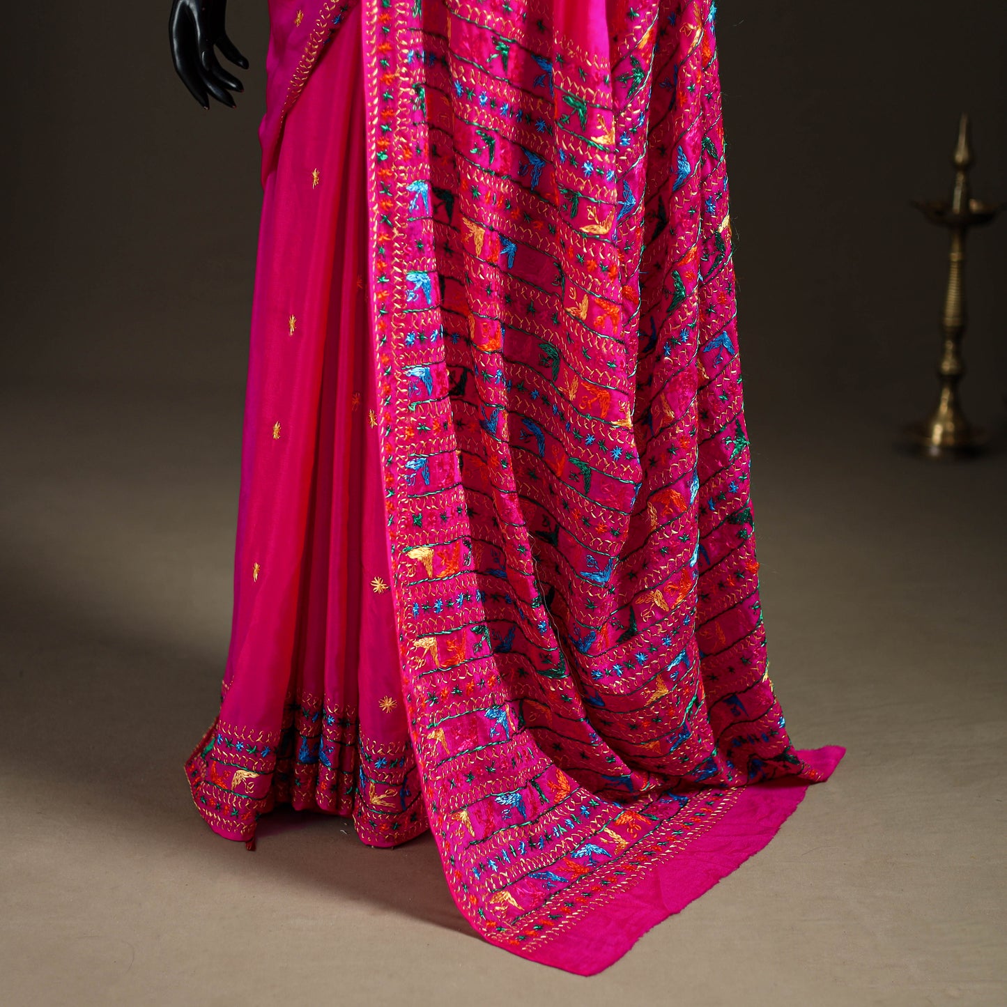 Chinon Silk Hand Embroidery Phulkari Saree 22