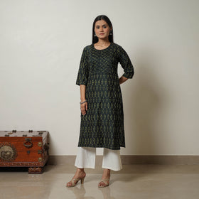 Buy Green Mercerised Cotton Straight Pochampally Ikat Kurta