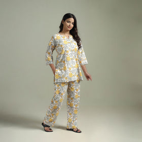 Sanganeri Floral Printed Cotton Night Suit for Women 11