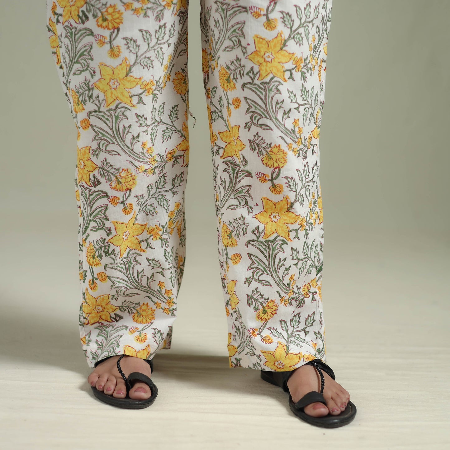 Sanganeri Floral Printed Cotton Night Suit for Women 11