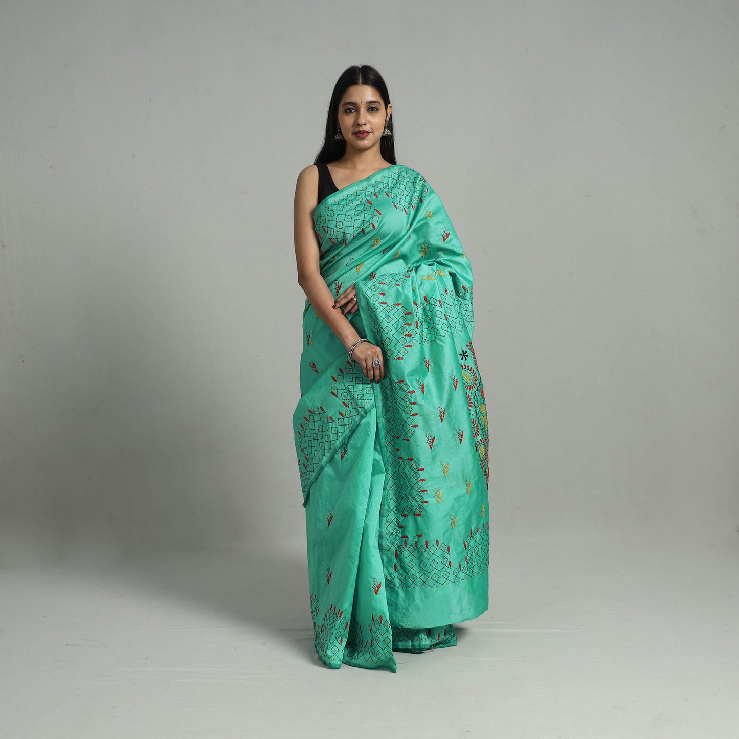 Green - Handcrafted Bengal Nakshi Kantha Work Silk Saree 18