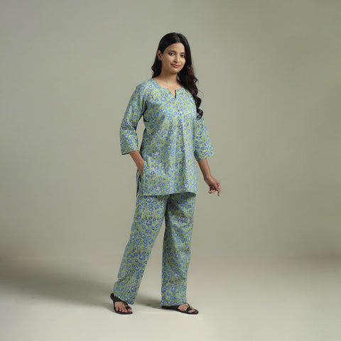 Sanganeri Floral Printed Cotton Night Suit for Women 09