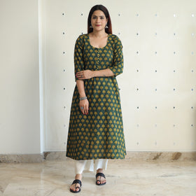 Buy Akola Block Printed Cotton A-Line Long Kurta Online l iTokri.com
