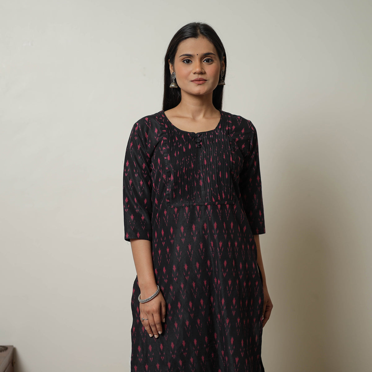 Black - Mercerised Cotton Straight Pochampally Ikat Kurta 08