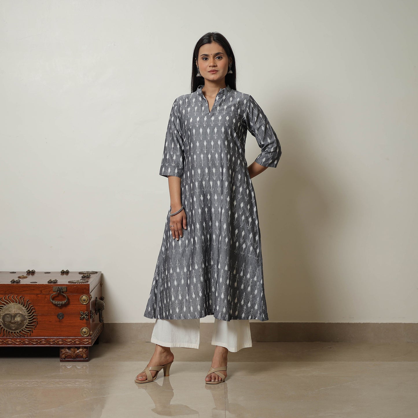 Grey - Mercerised Cotton A-Line Pochampally Ikat Kurta 02