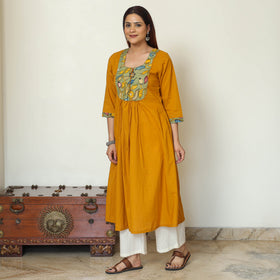Srikalahasti Kalamkari Patchwork Plain Cotton A-Line Kurta for Women