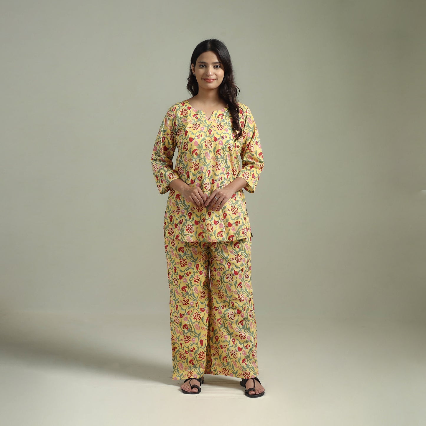 Sanganeri Floral Printed Cotton Night Suit for Women 03