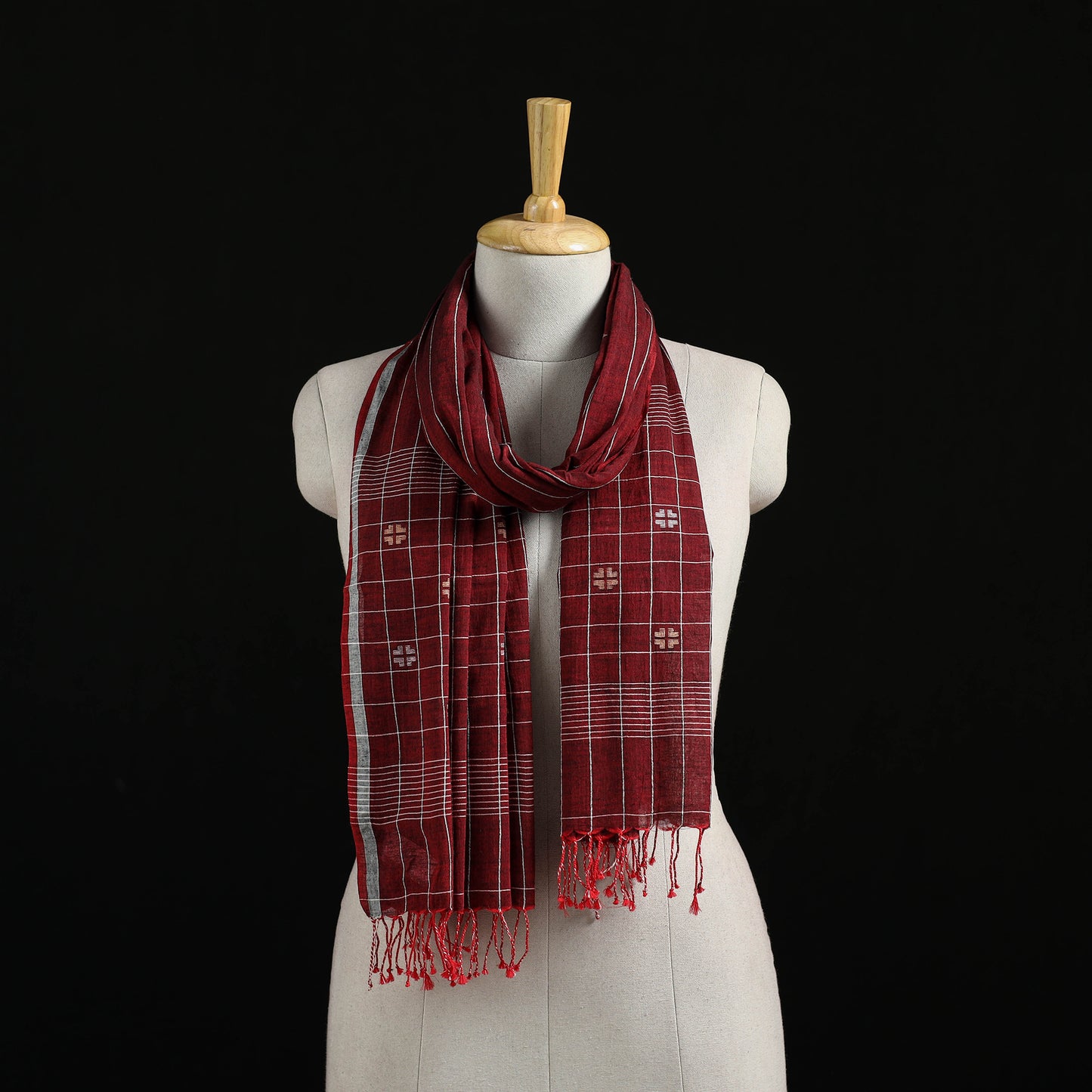 Maroon - Burdwan Jamdani Handloom Cotton Stole with Tassels 06