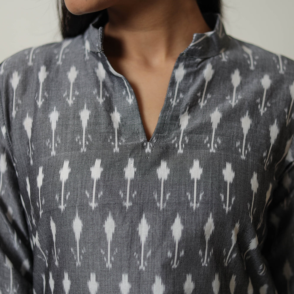 Grey - Mercerised Cotton A-Line Pochampally Ikat Kurta 02