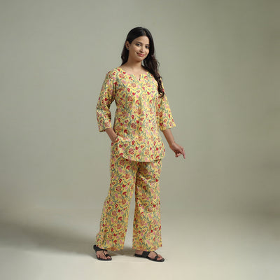 Sanganeri Floral Printed Cotton Night Suit for Women 03