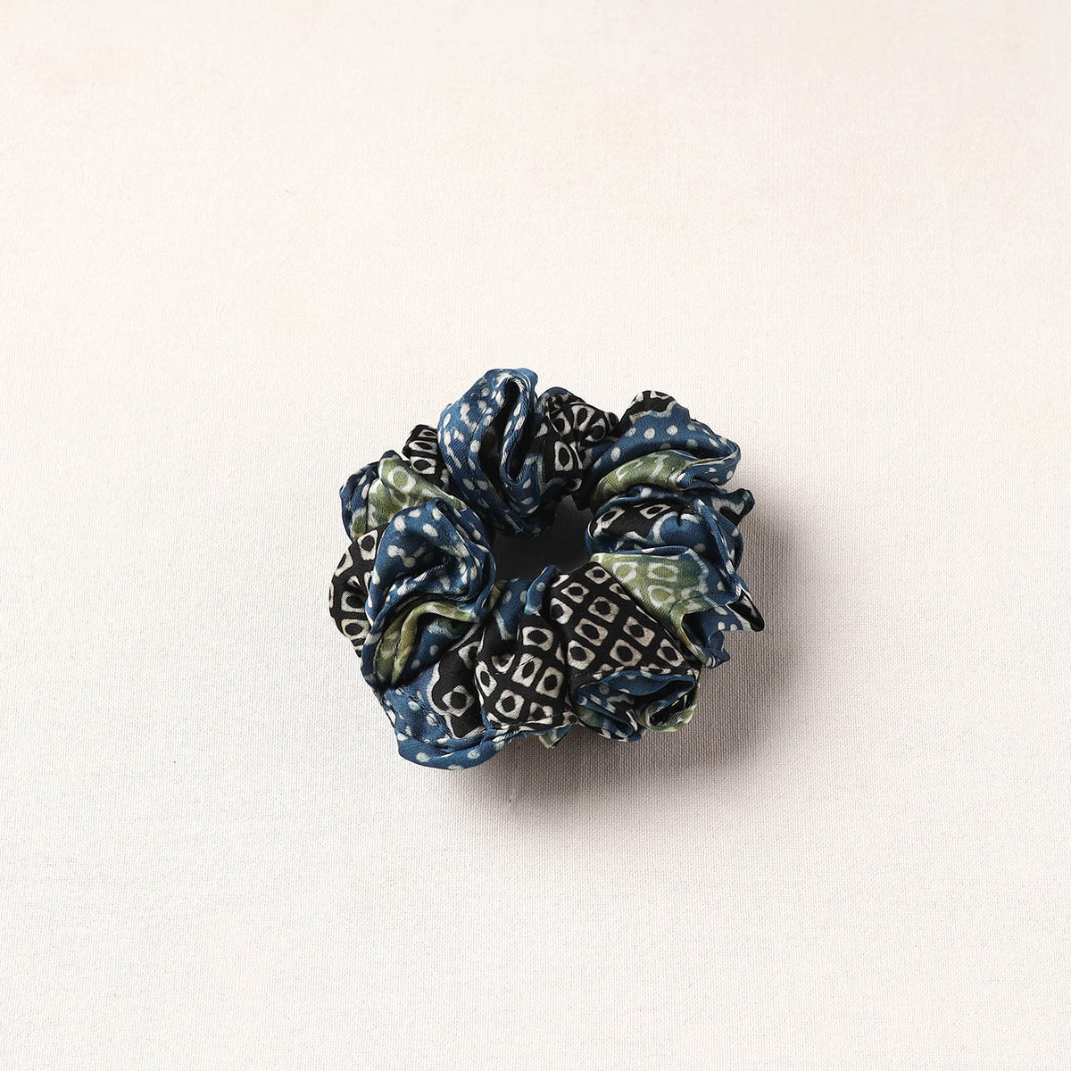 Handmade Fabart Rubber Band/Scrunchies 72