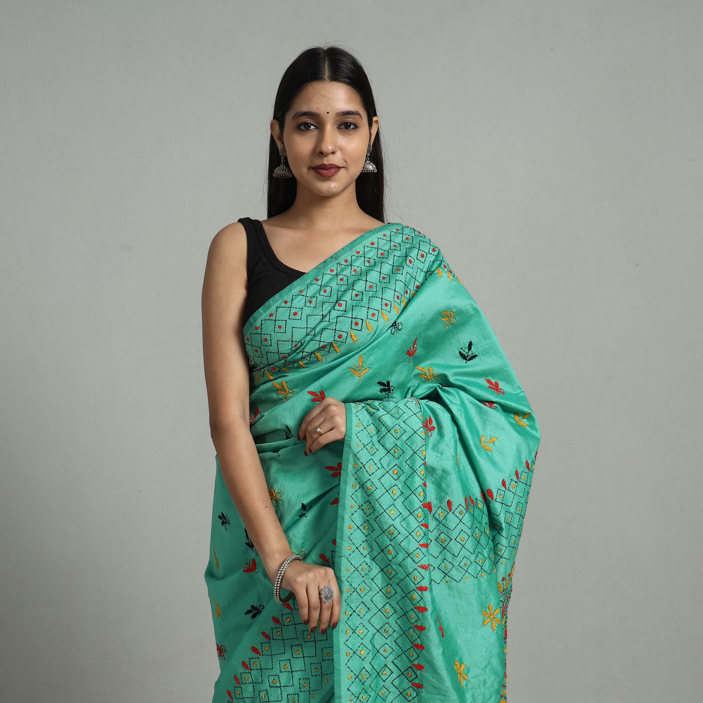 Green - Handcrafted Bengal Nakshi Kantha Work Silk Saree 22