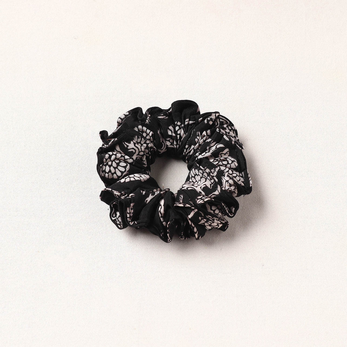 Handmade Fabart Rubber Band/Scrunchies 75