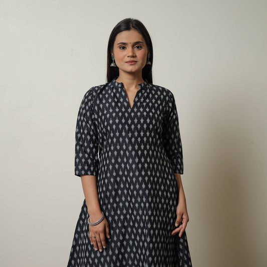 Black - Mercerised Cotton A-Line Pochampally Ikat Kurta 03