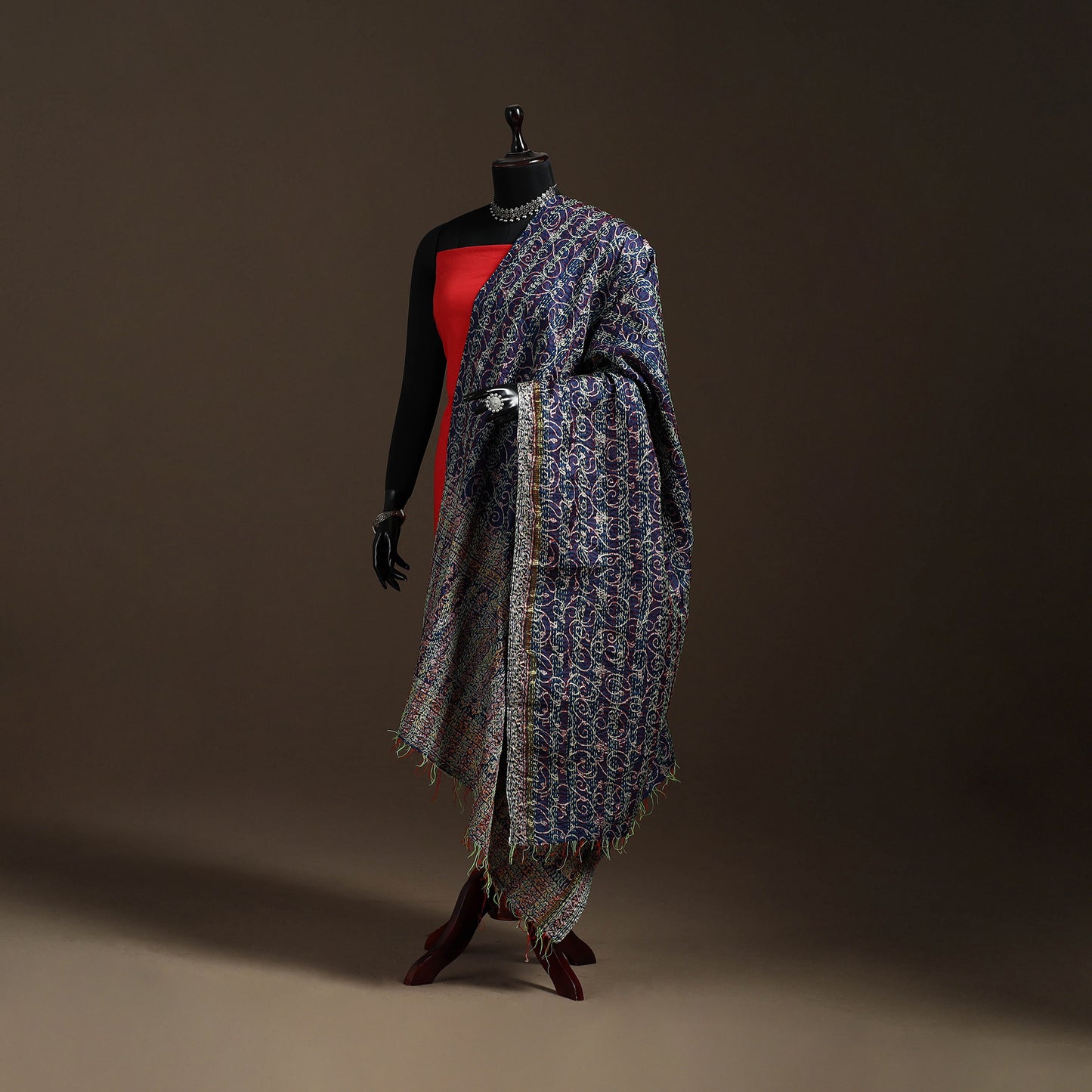 Bengal Hand Embroidery Patchwork Reversible Silk Kantha Dupatta 34