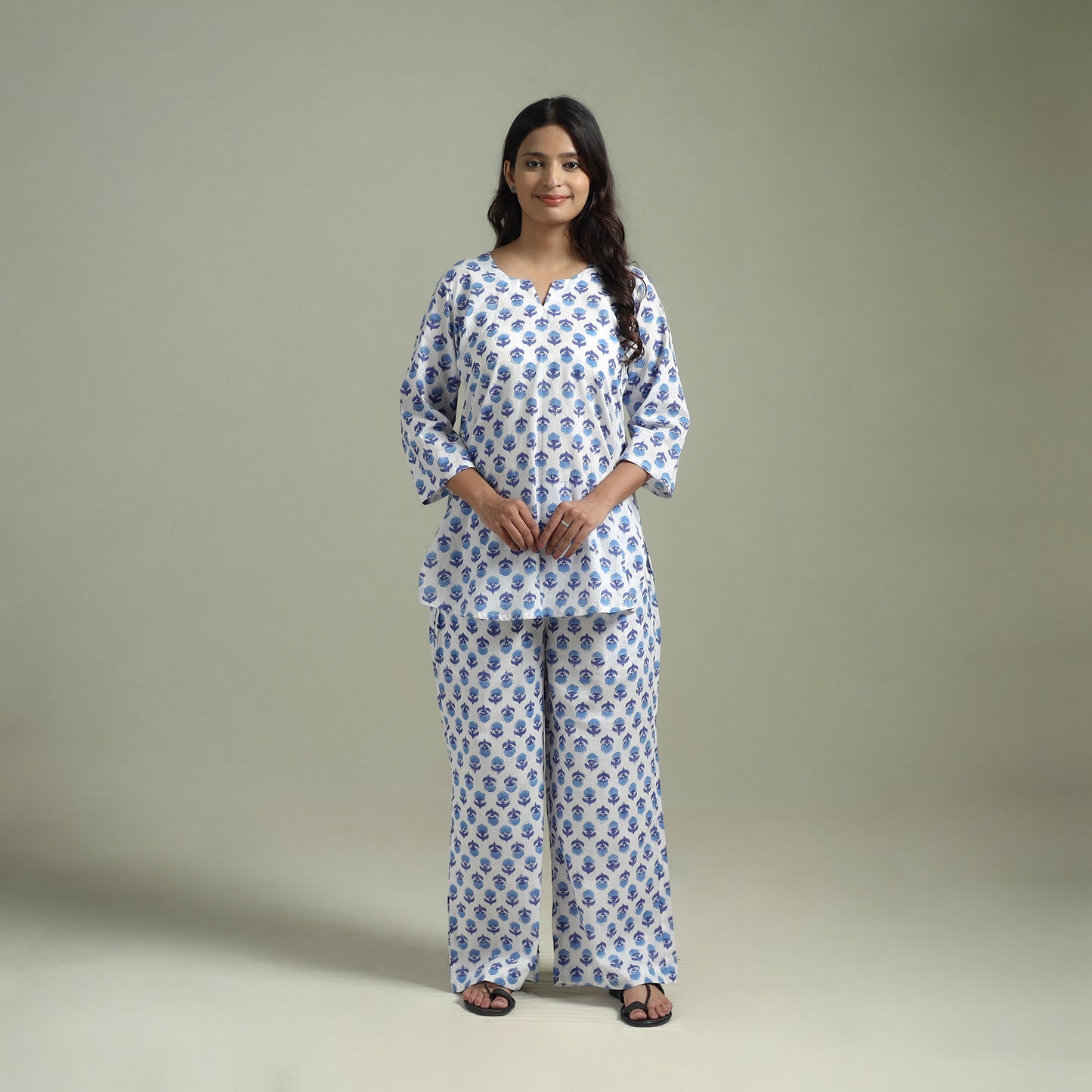 Sanganeri Floral Printed Cotton Night Suit for Women 06