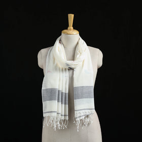 White - Burdwan Jamdani Handloom Cotton Stole with Tassels 09