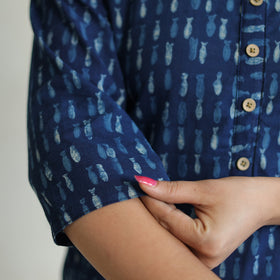 Buy Akola Block Printed Cotton Long Straight Kurta Online l iTokri.com