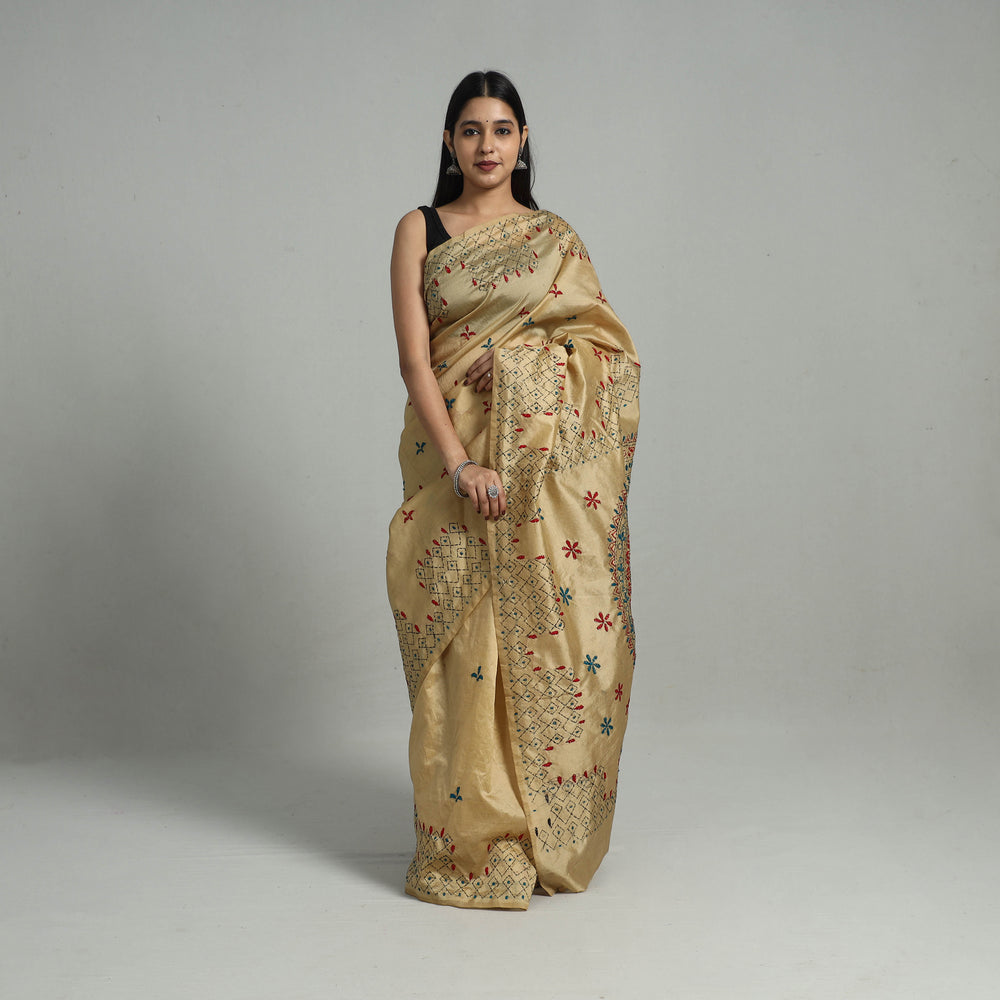 Beige - Handcrafted Bengal Nakshi Kantha Work Silk Saree 24