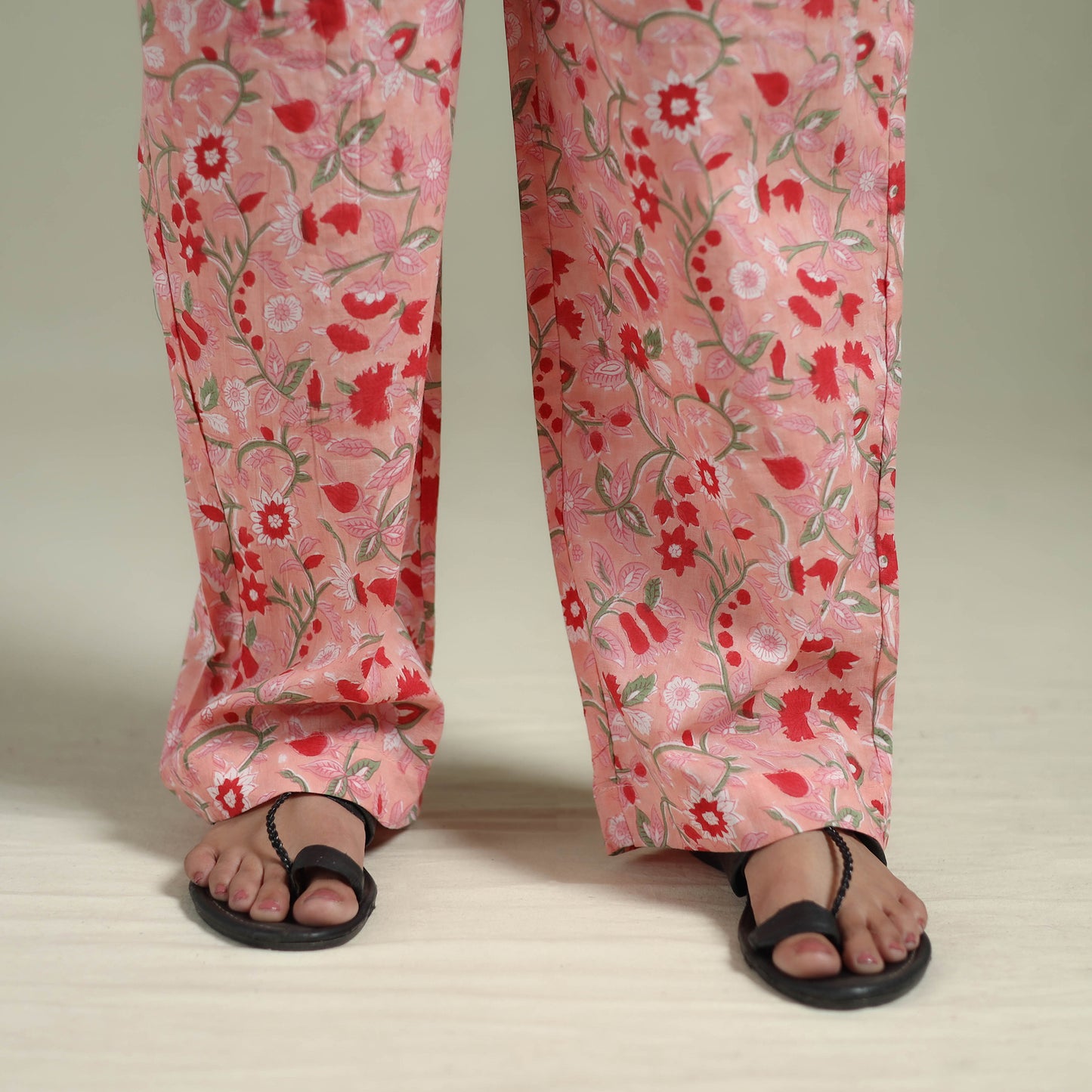 Sanganeri Floral Printed Cotton Night Suit for Women 10