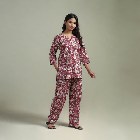 Sanganeri Floral Printed Cotton Night Suit for Women 08