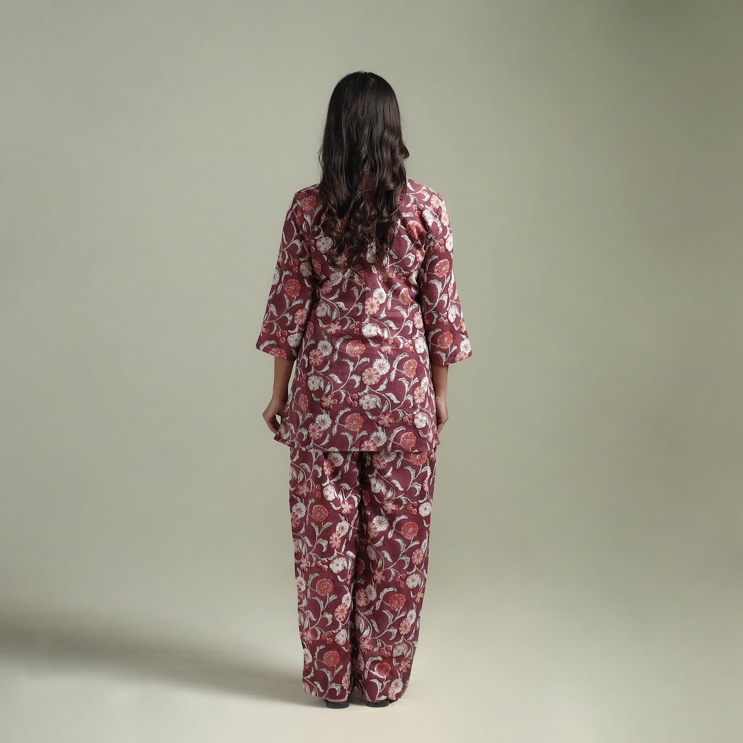 Sanganeri Floral Printed Cotton Night Suit for Women 08