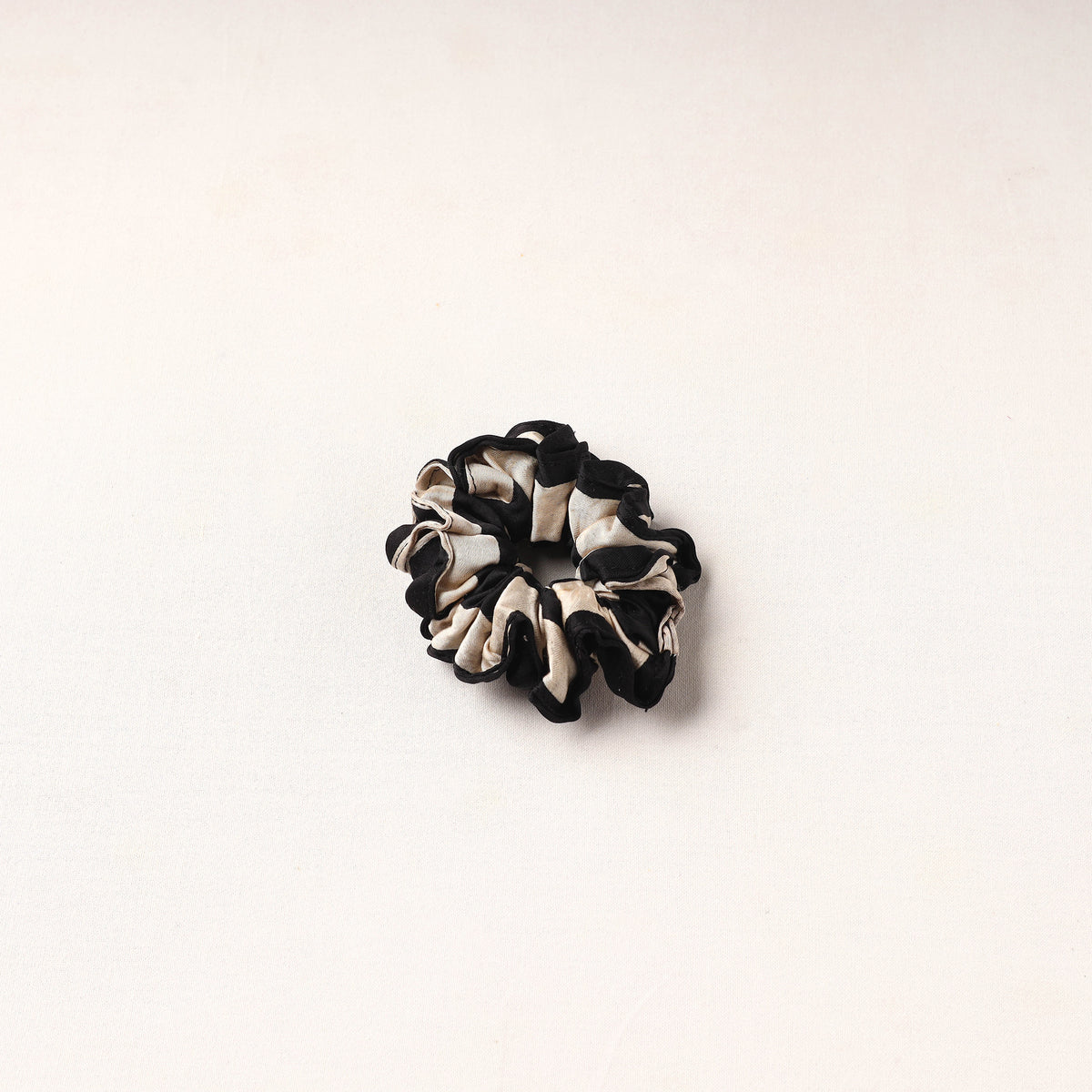 Handmade Fabart Rubber Band/Scrunchies 105