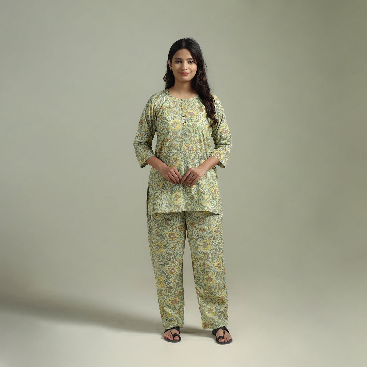 Sanganeri Floral Printed Cotton Night Suit for Women 15
