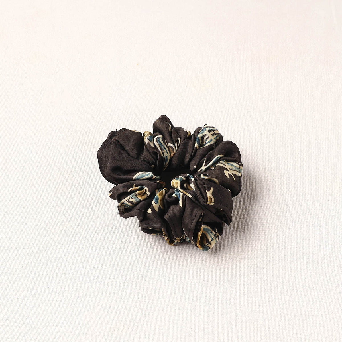 Handmade Fabart Rubber Band/Scrunchies 106