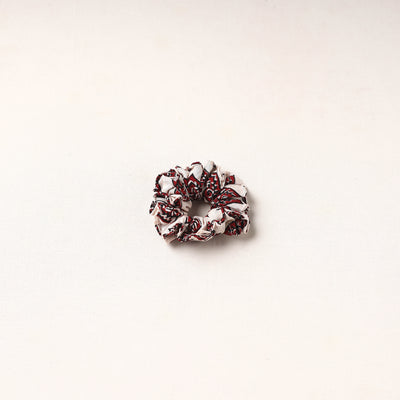 Handmade Fabart Rubber Band/Scrunchies 107