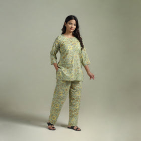 Sanganeri Floral Printed Cotton Night Suit for Women 15