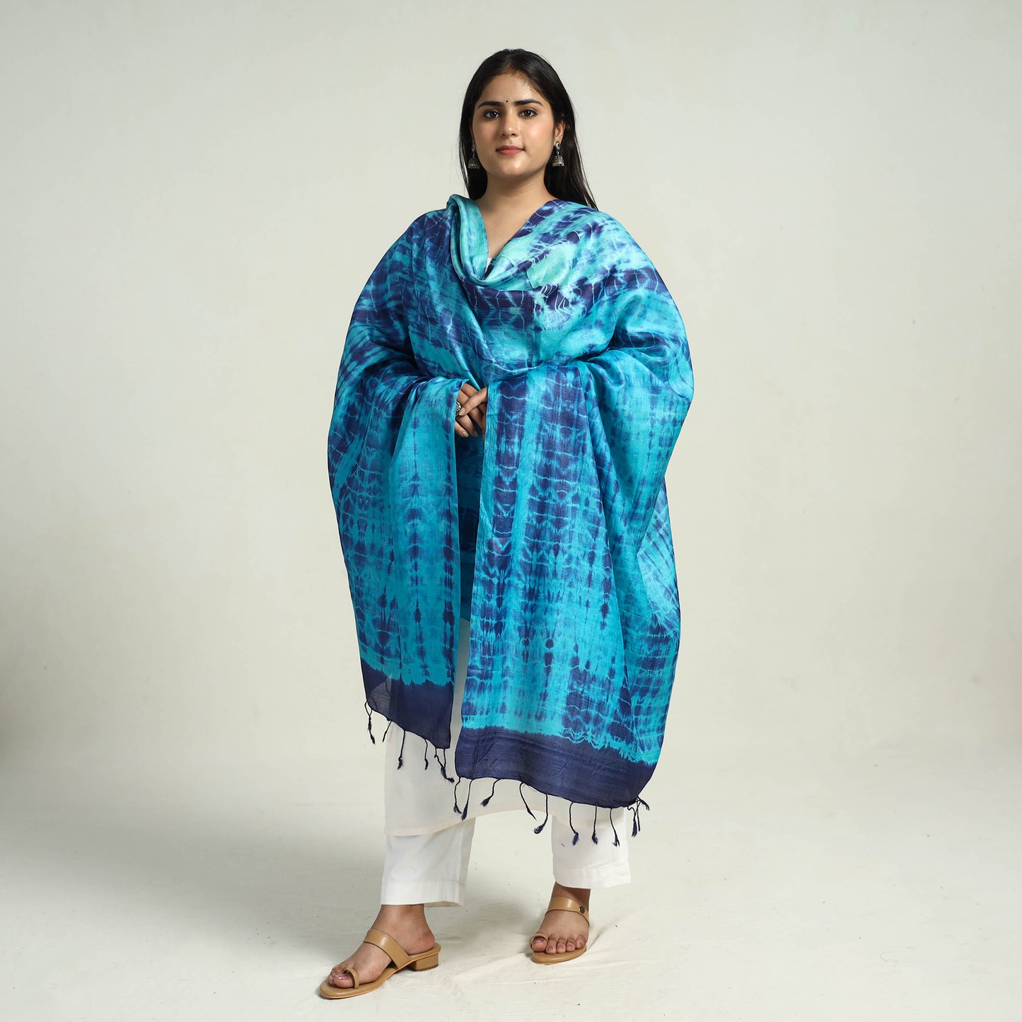 Tie & Dye Tussar Silk Shibori Dupatta 02