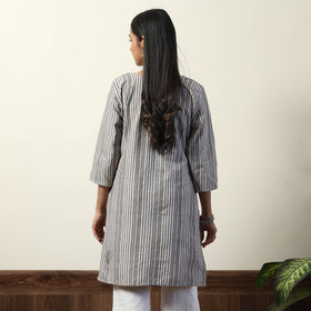 Buy Jhiri Handloom Cotton Straight Short Kurta Online l iTokri.com