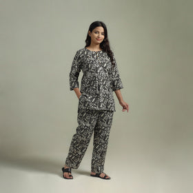Sanganeri Floral Printed Cotton Night Suit for Women 14