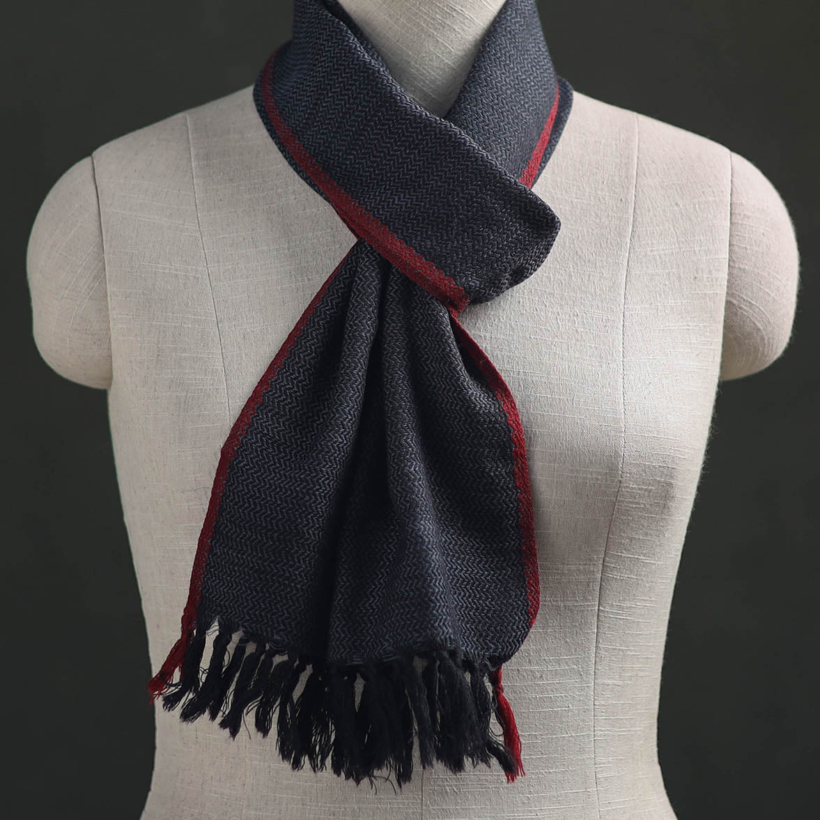 Black - Kumaun Handwoven Pure Merino Wool Scarf 202