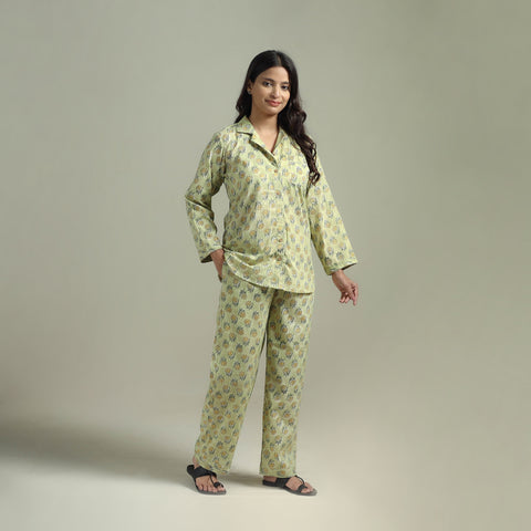 Sanganeri Floral Printed Cotton Night Suit for Women 16