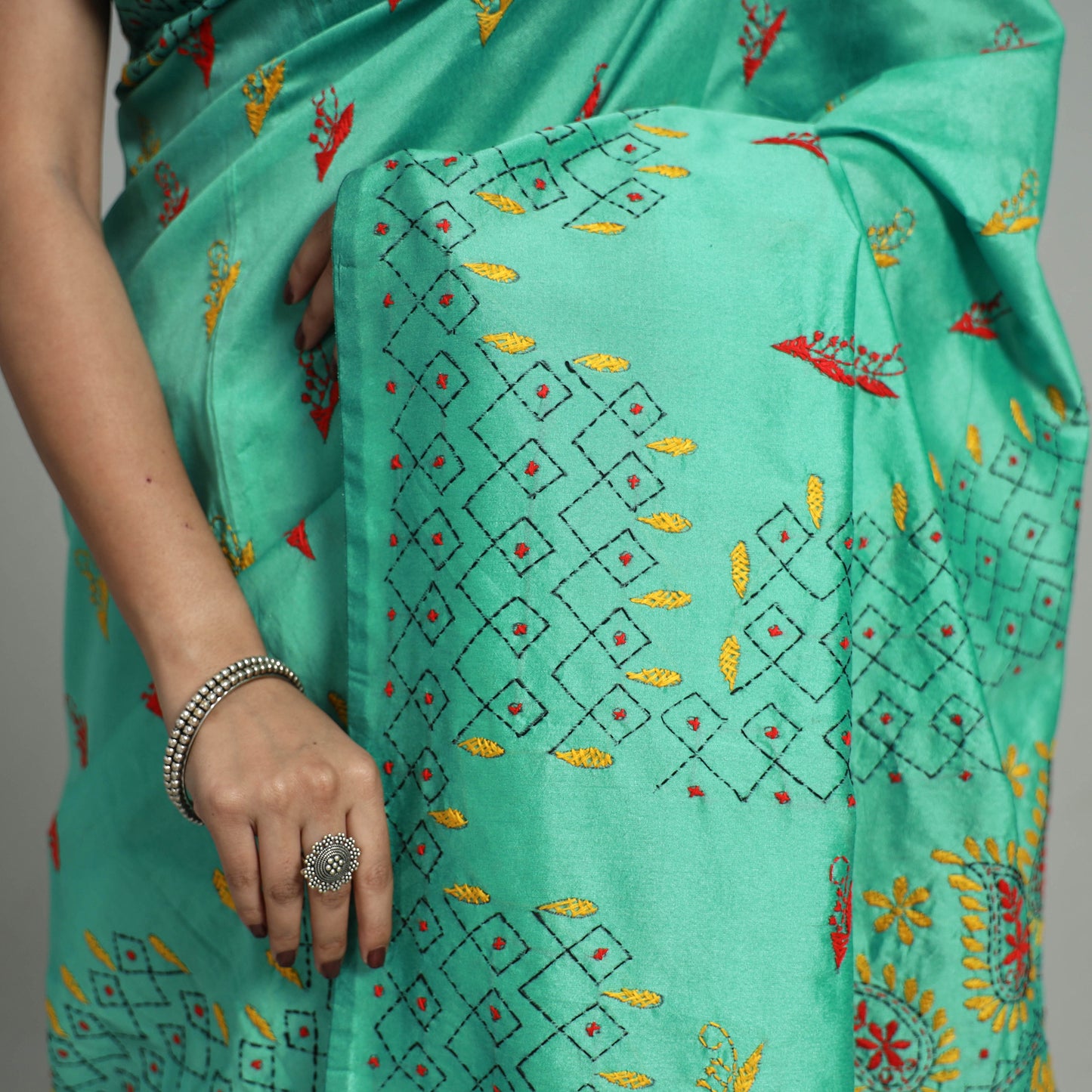 Green - Handcrafted Bengal Nakshi Kantha Work Silk Saree 30