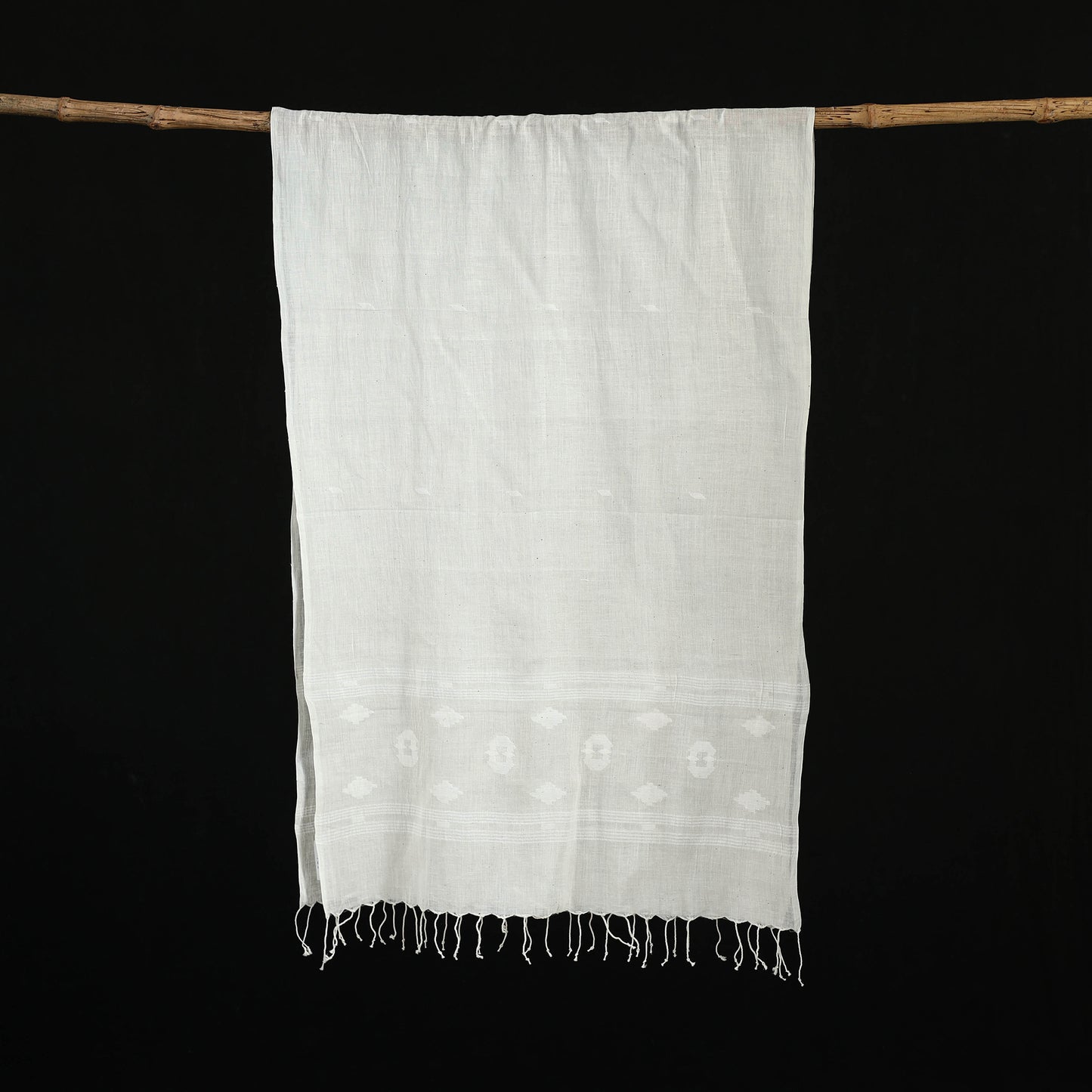 Burdwan Jamdani Handloom Cotton Stole with Tassels 07