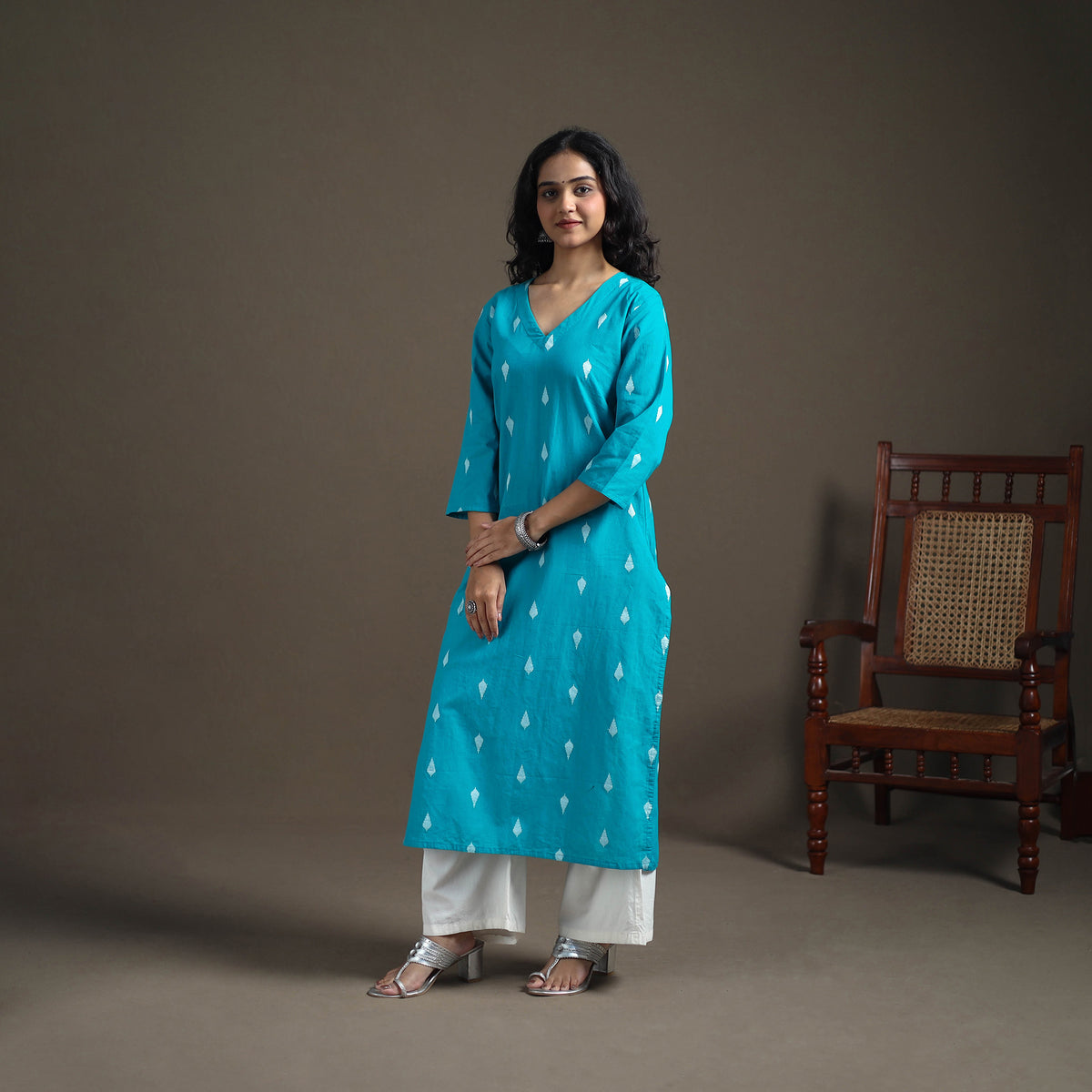 Jacquard Cotton Straight Long Kurta for Women 09