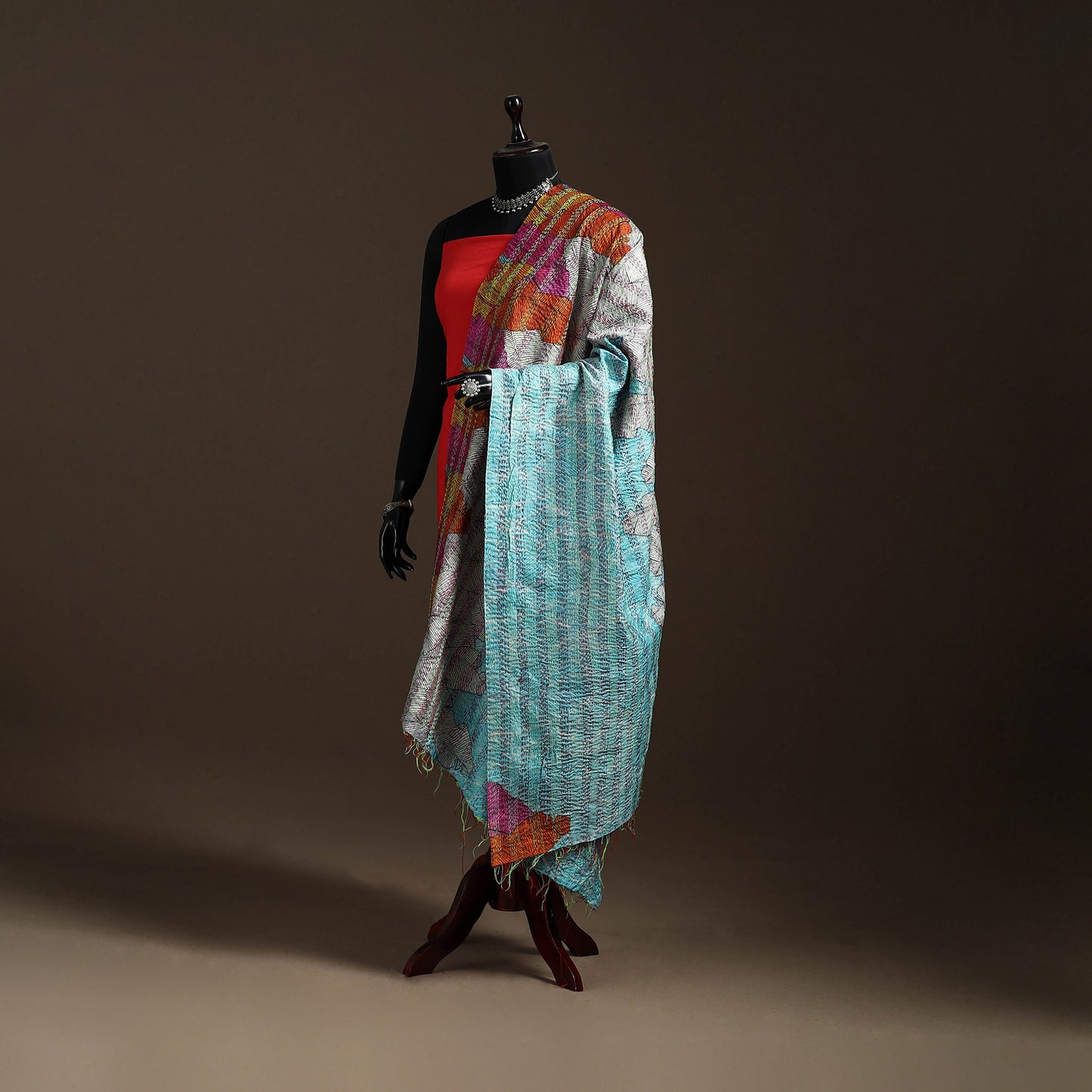 Bengal Hand Embroidery Patchwork Reversible Silk Kantha Dupatta 45