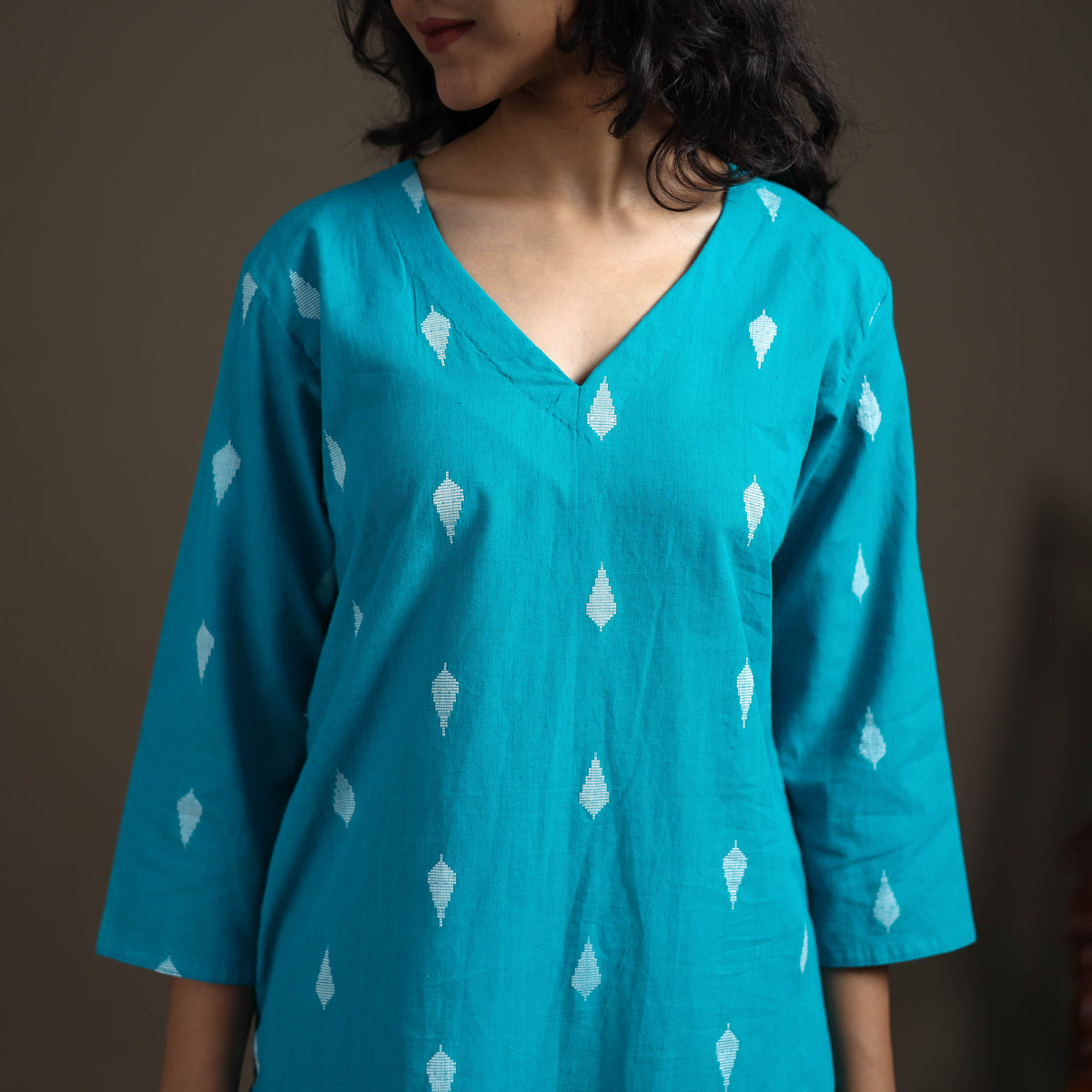 Jacquard Cotton Straight Long Kurta for Women 09