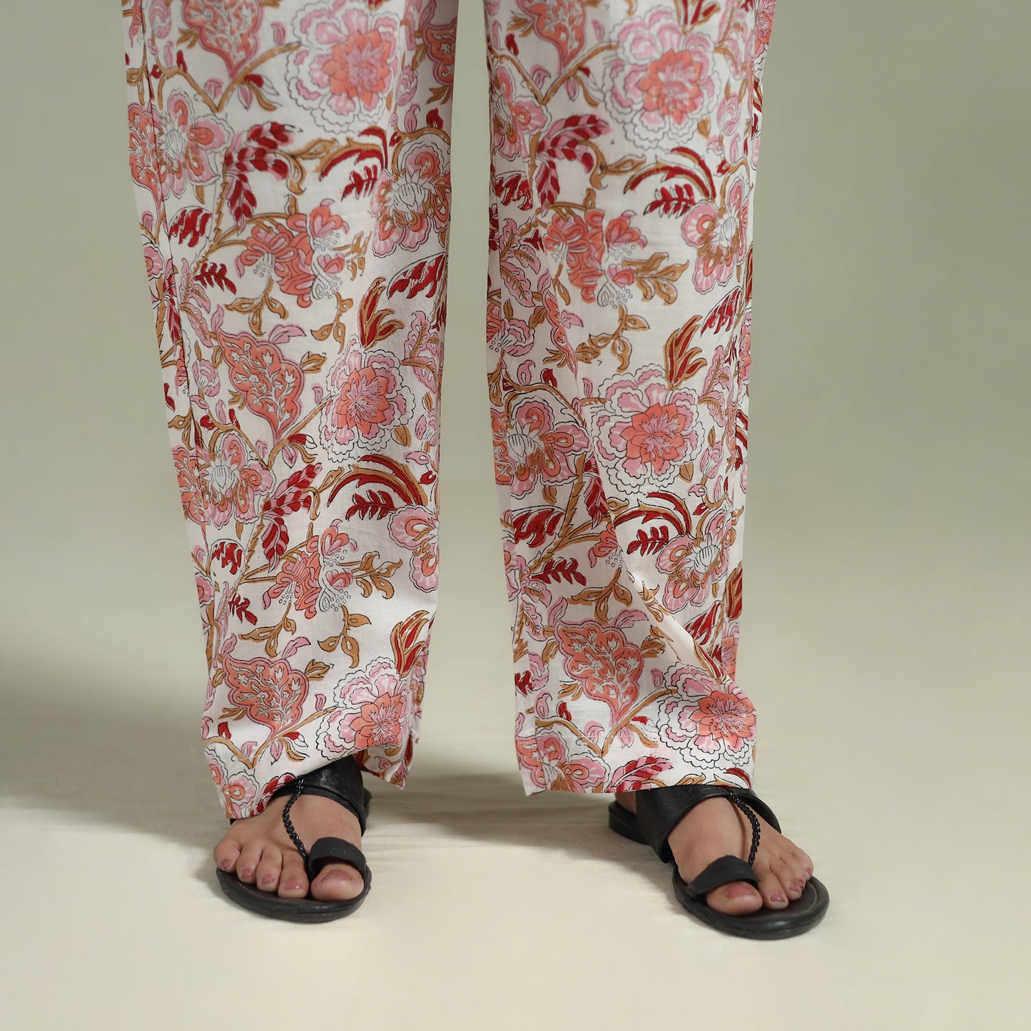 Sanganeri Floral Printed Cotton Night Suit for Women 18