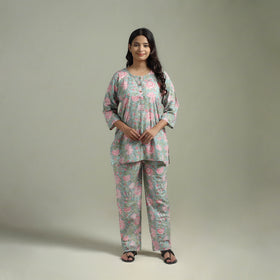 Sanganeri Floral Printed Cotton Night Suit for Women 13